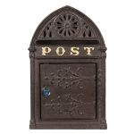 Litinová poštovní schránka Post